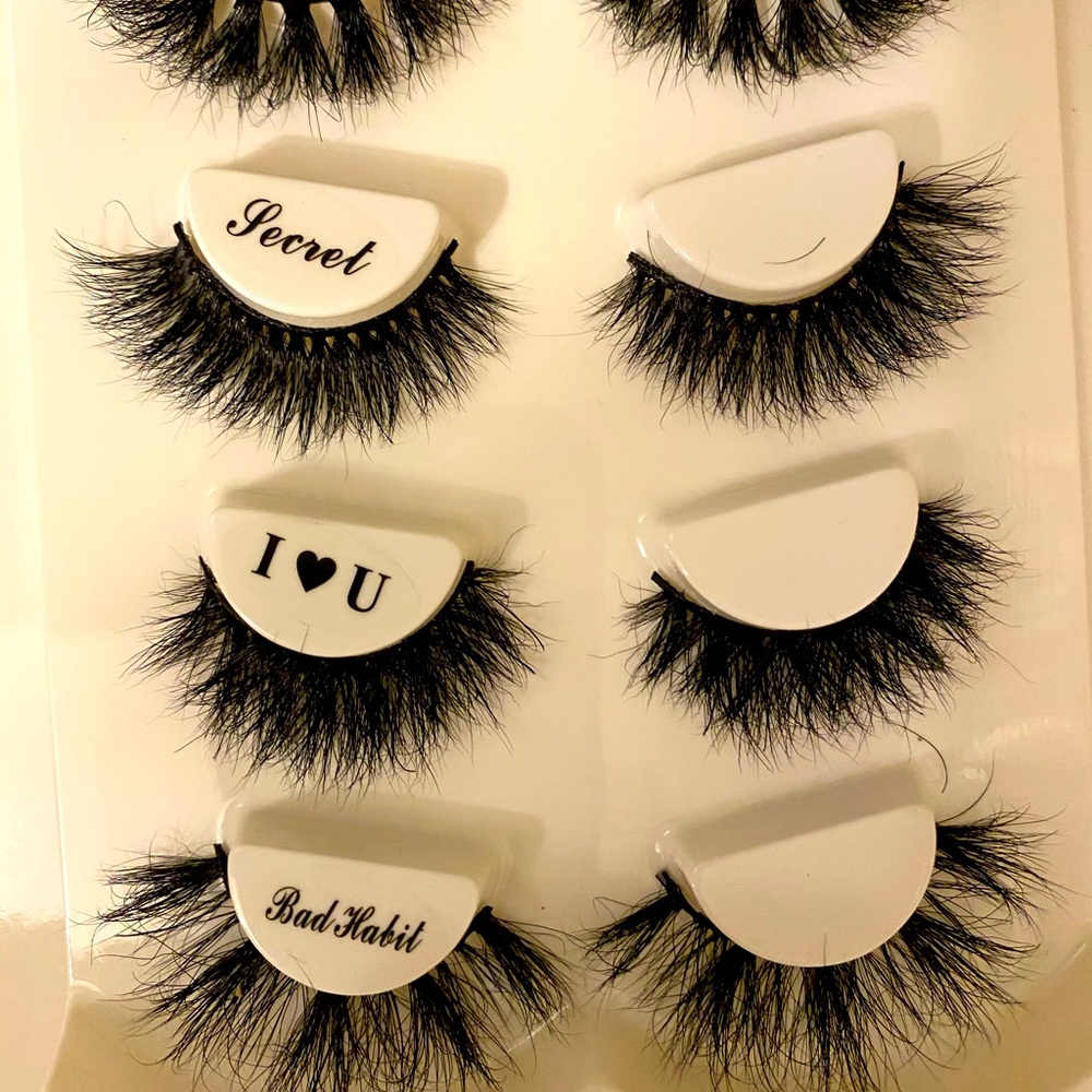 Natural Full Exotic Lashes